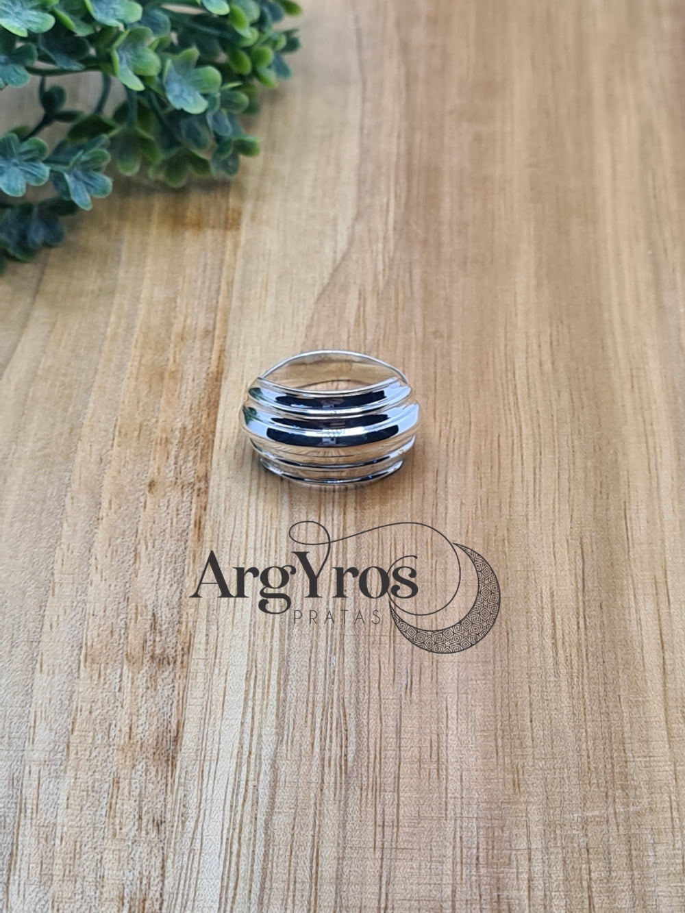 Anel Layers