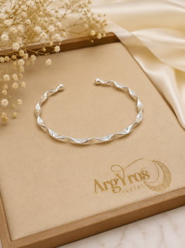 Bracelete Amassado