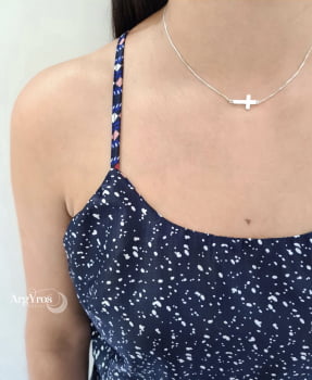 Gargantilha Crucifixo Deitado