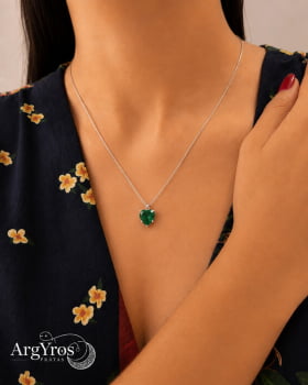 Pingente Pedra Coração Verde