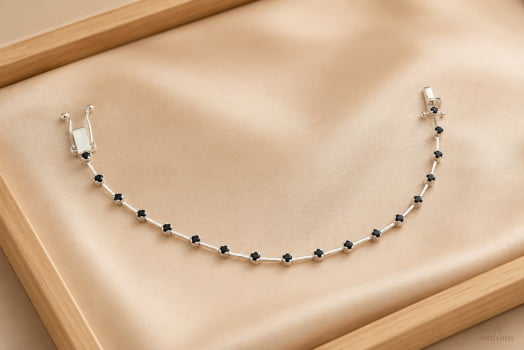 Pulseira Riviera Espaçada "escolha sua cor de preferência" Pulseira Riviera Espaçada "escolha sua cor de preferência"