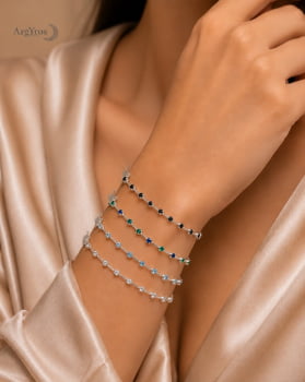 Pulseira Riviera Espaçada                                      "Escolha sua cor de preferência" 